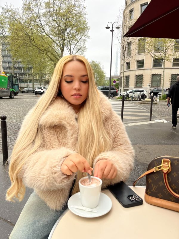 Melissa Mel 45