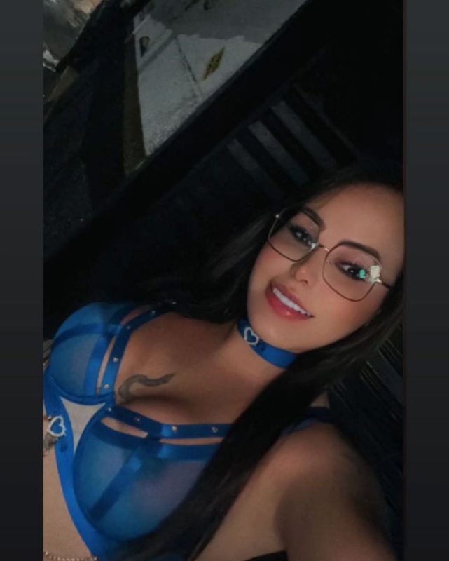 Mell Oliveira 7