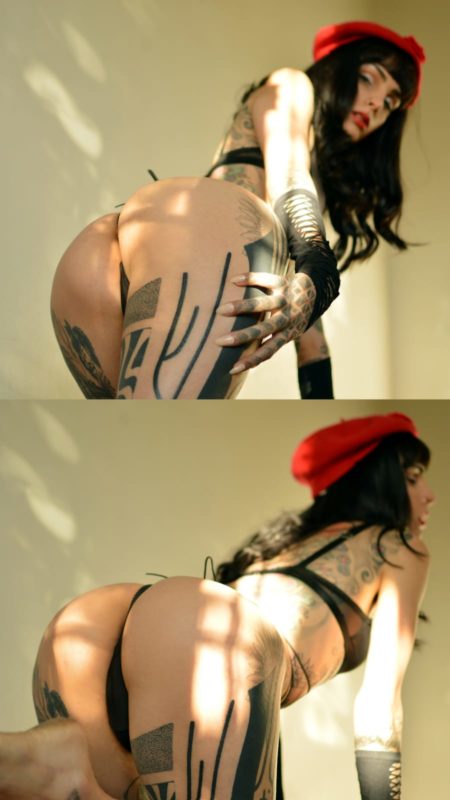 Nanda Monroe 12