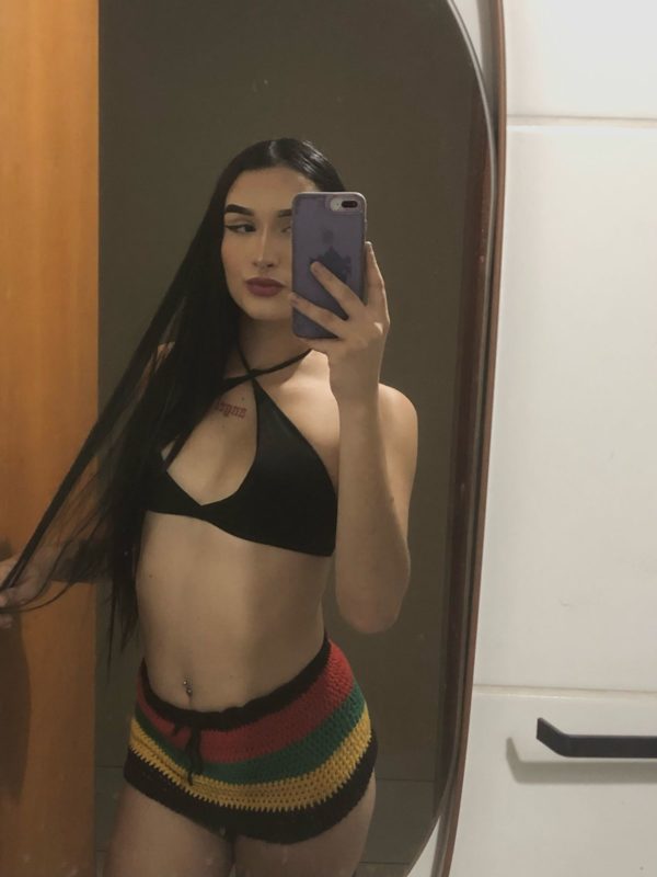 Victoria Bonatti 2