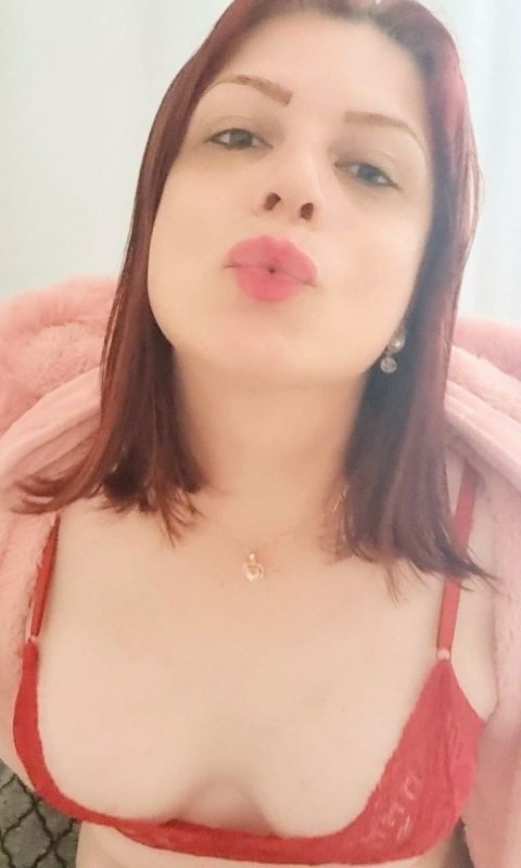 Victoria Rivera 3
