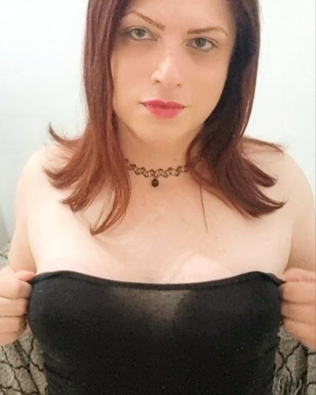 Victoria Rivera 37