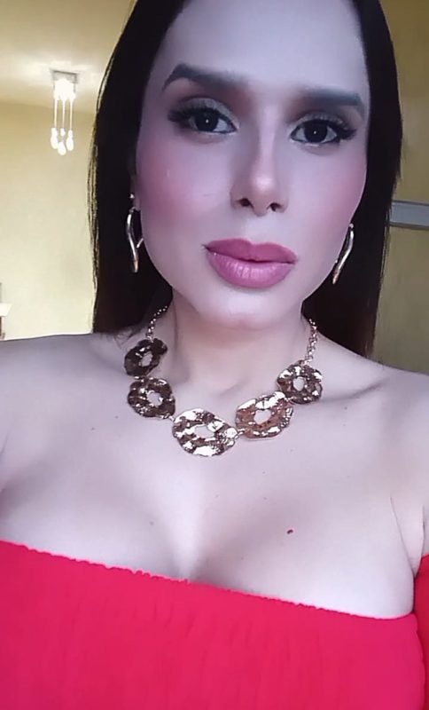 Bella Brunette 61