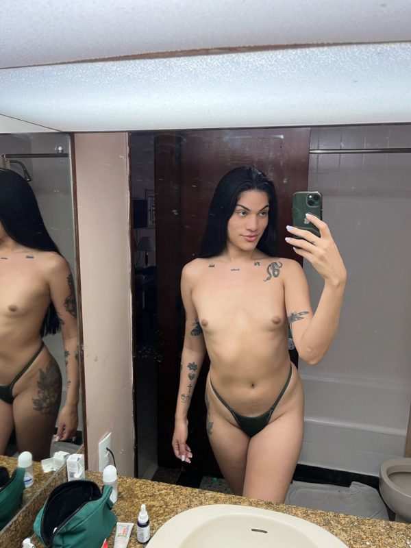 Davila Minaj 36