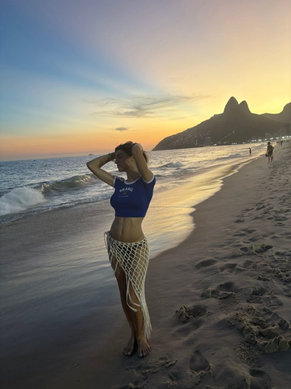 Yasmin Almeida 21