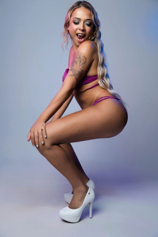 Suellen Toneolo 12
