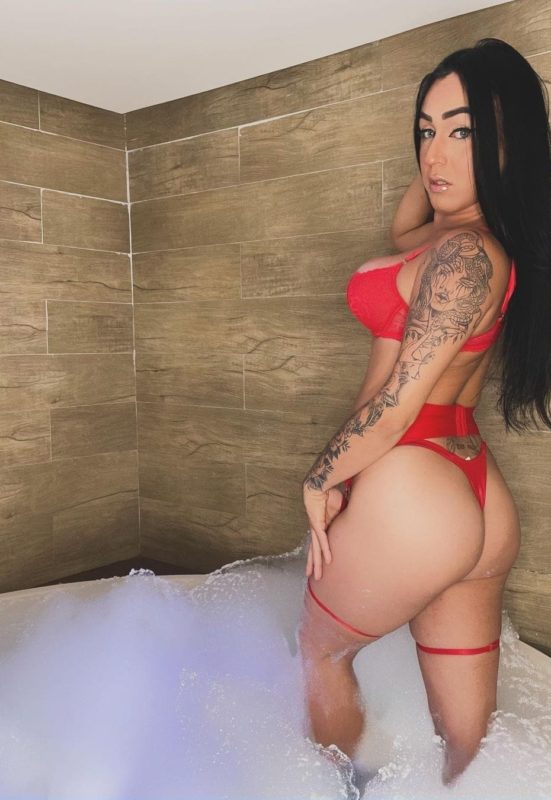 Karen Palacio 15
