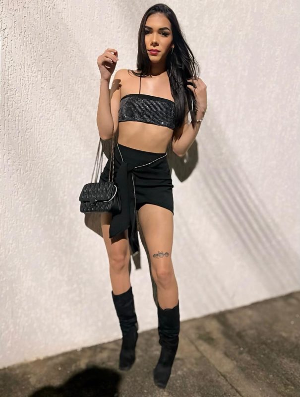 Thisla Amaral 24