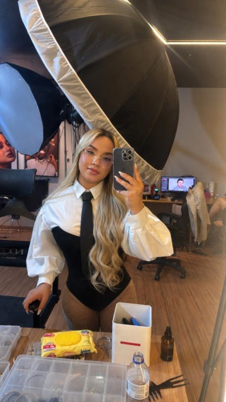 Melissa Mel 23