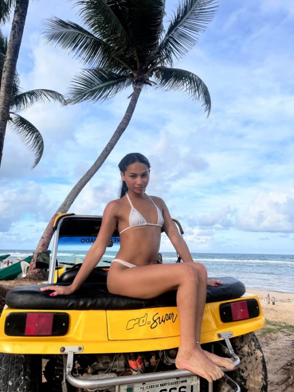 Elisa ninfetinha 2