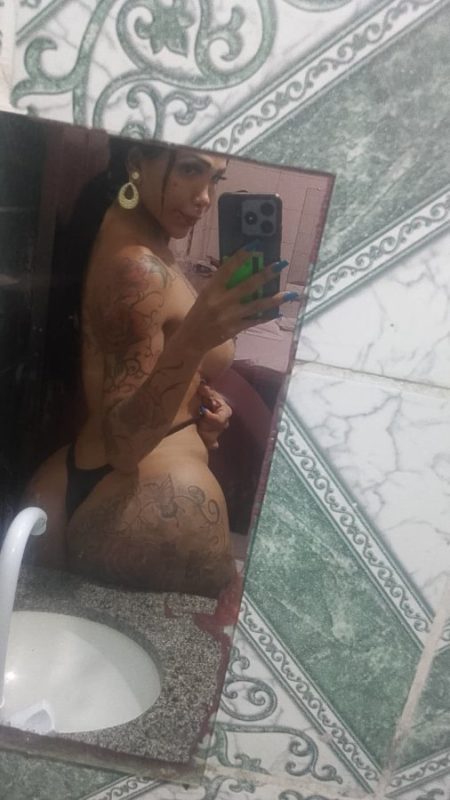 Agatha Safyra 9