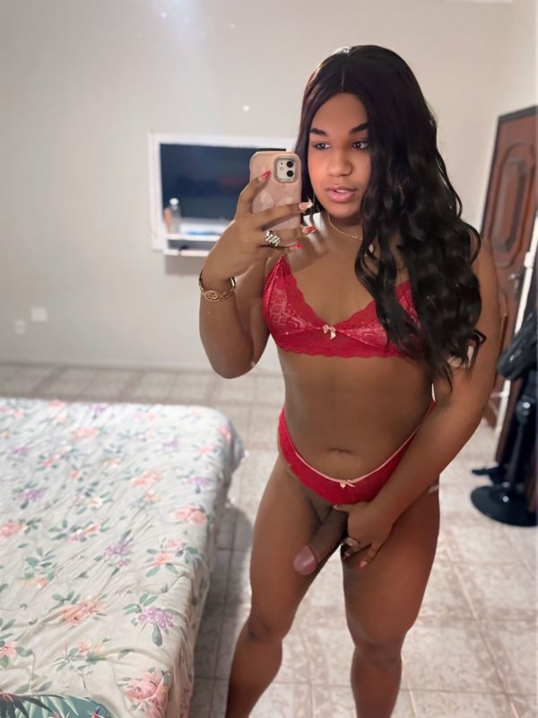 Mirella Bastos 1