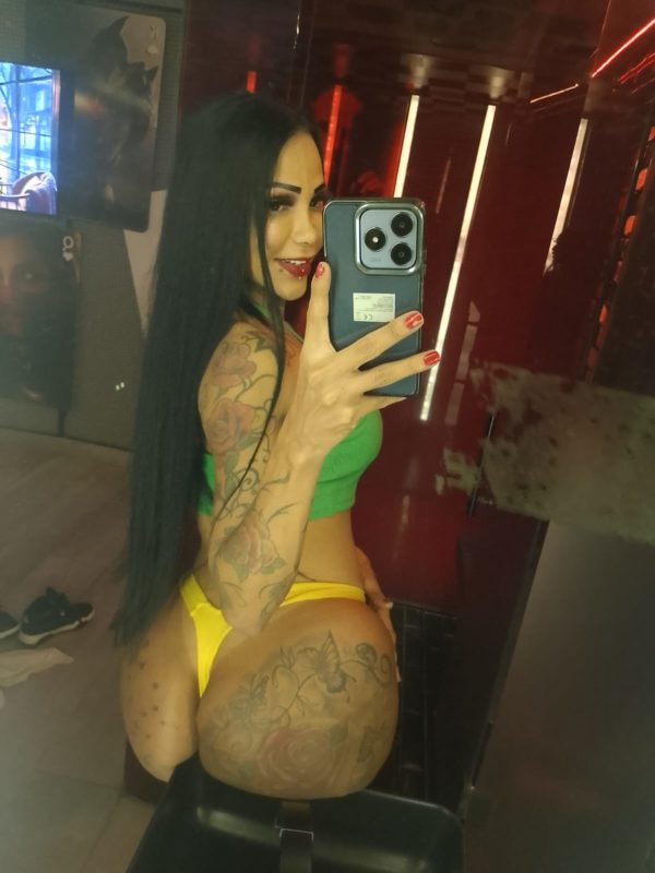Agatha Safyra 1