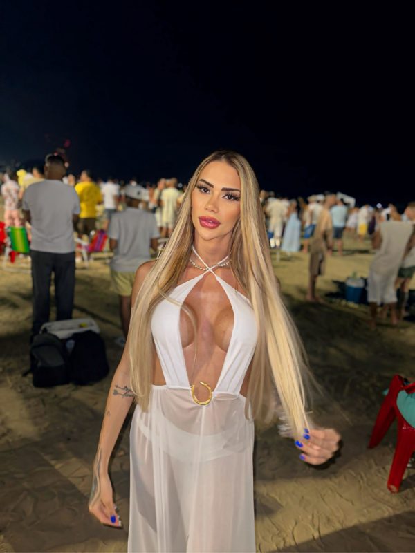Layla Cristina 17