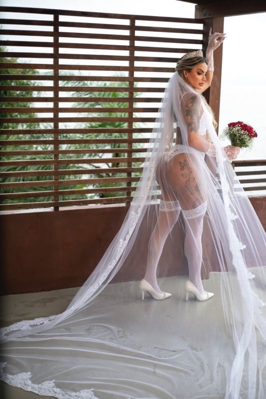 Faby Ferreira 40