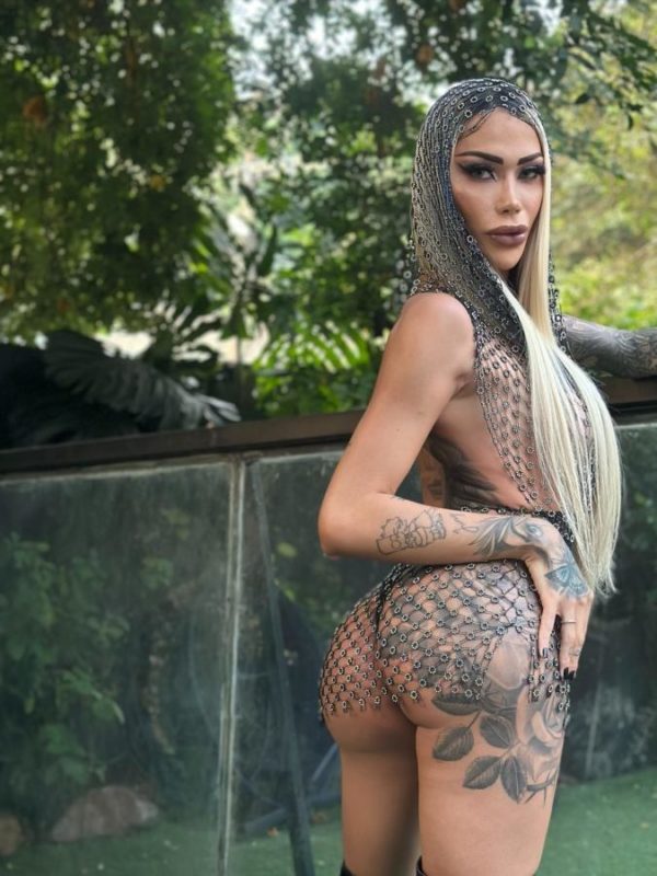 Layla Cristina 1