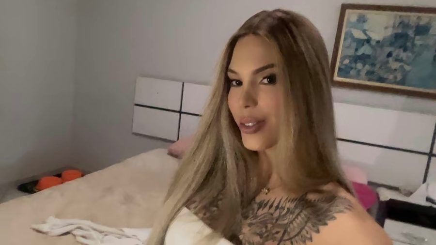 Maria Ísis 14