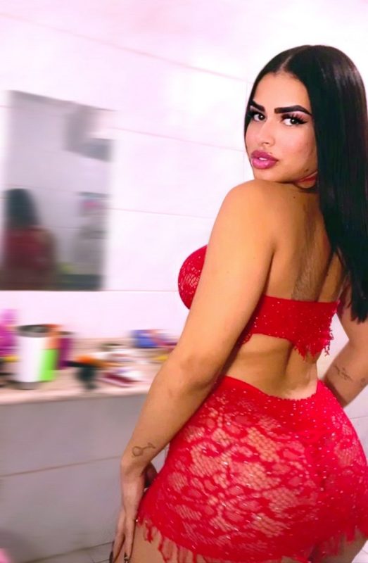 Layanne Abelha 11