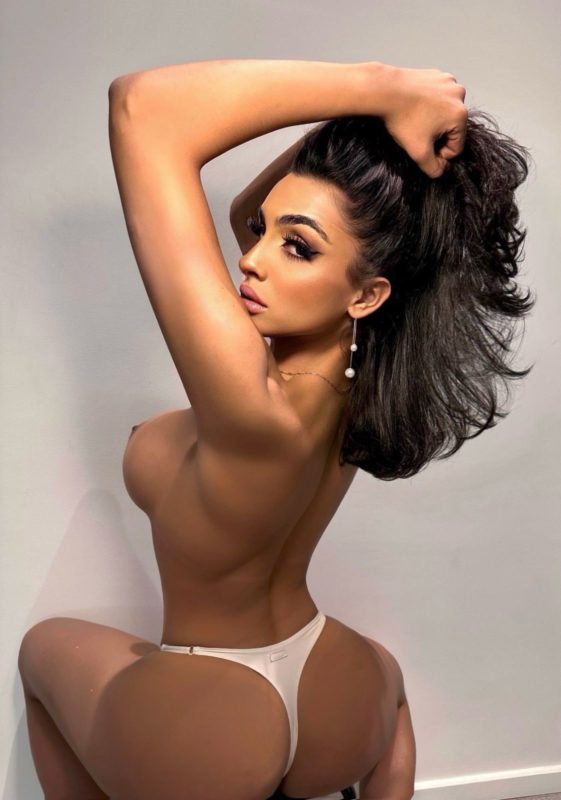 Brenda Ferreira 12