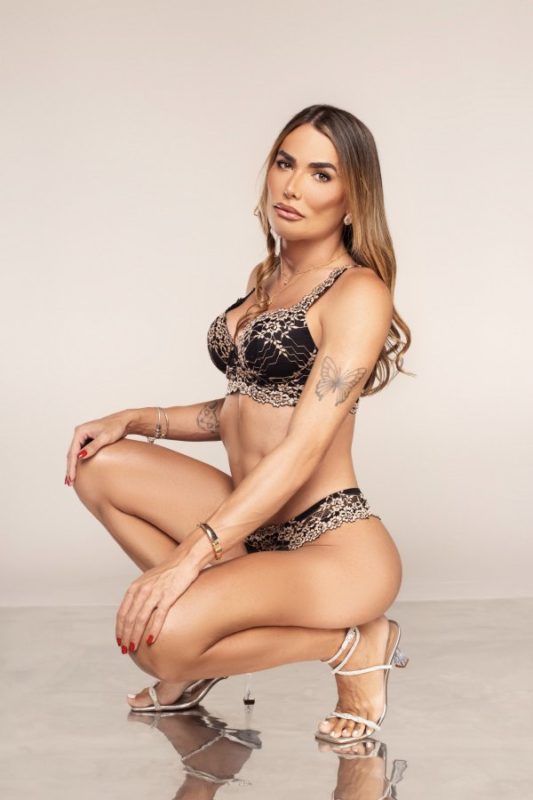 Dianna Ferraz 17