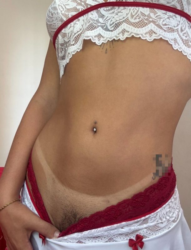 Larissa Dias 4