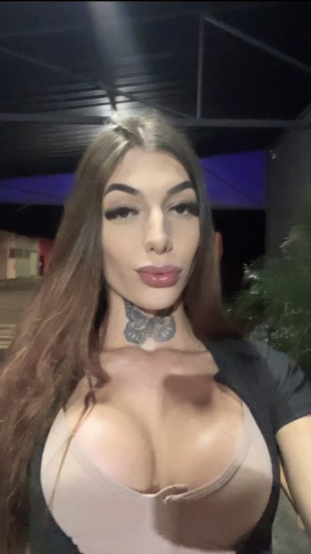 Melyssa Barbosa 6