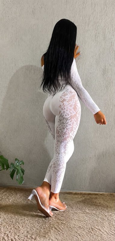 Manuela 11