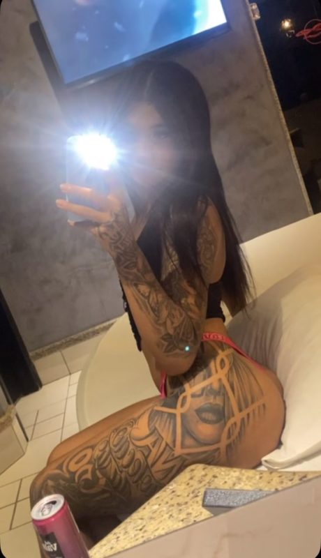 Morena Tatuada 2