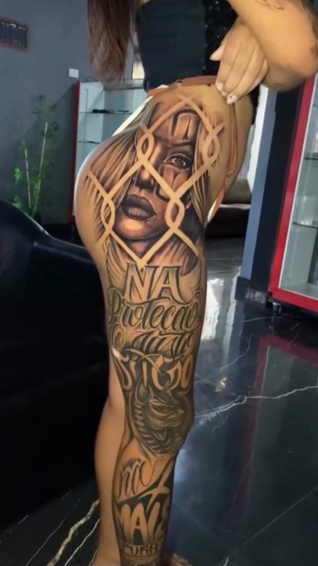 Morena Tatuada 10
