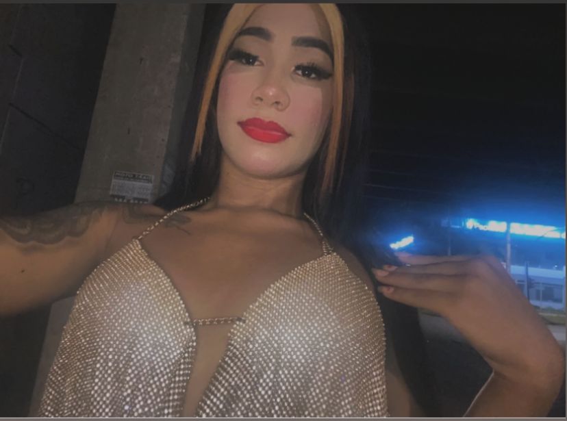 Morena Tatuada 27