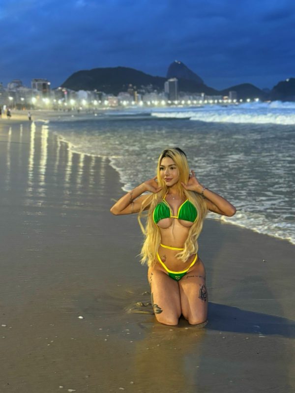 Lara Rodrigues 7