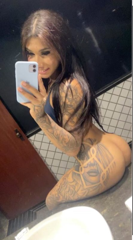 Morena Tatuada 8