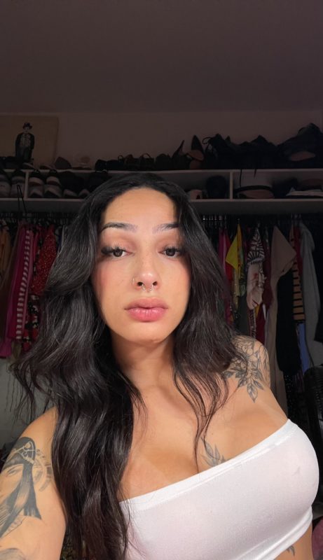 Jade Oliveira 7