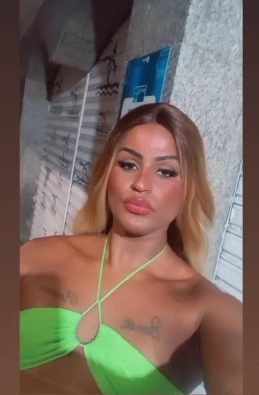 Adrielly Gonzalez 6