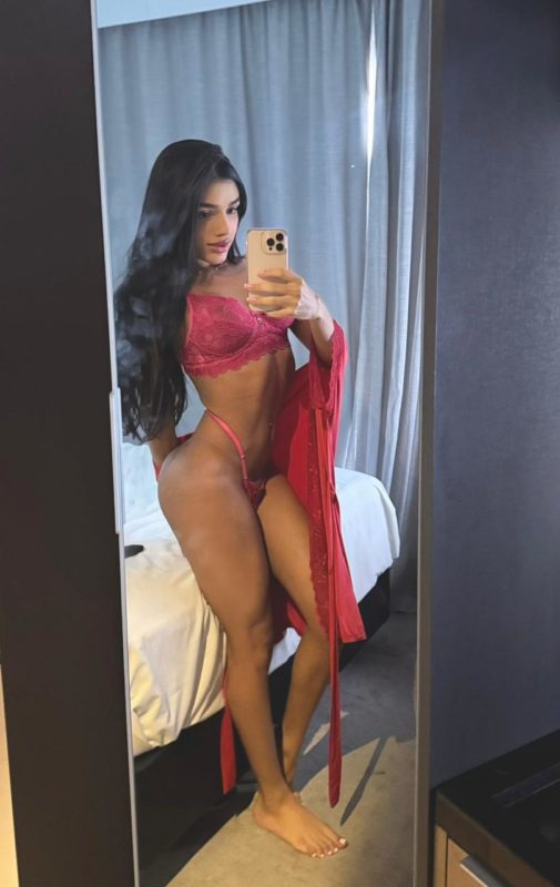 Emanuelle Martins 14