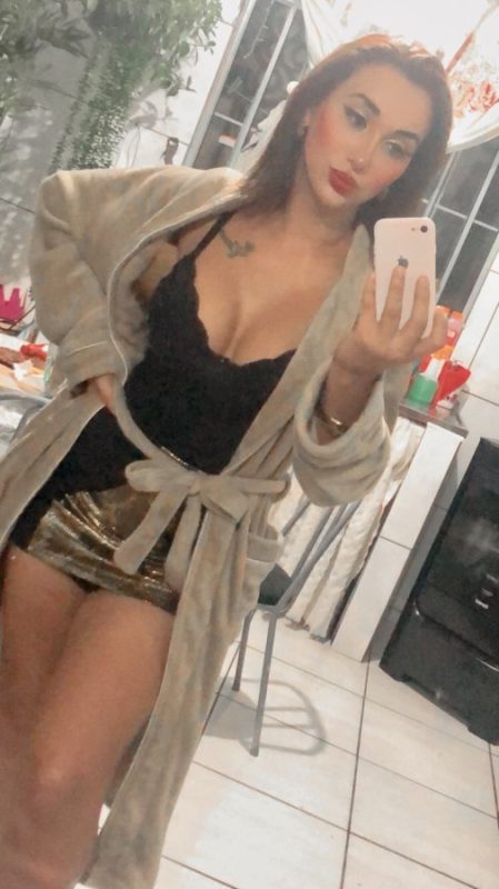 Ariella Fox 81