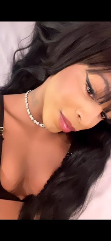Maya Albuquerque 23