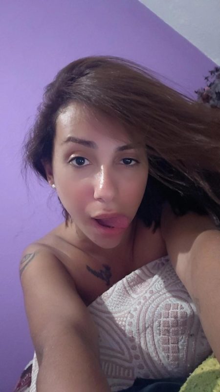 Ariella Fox 34