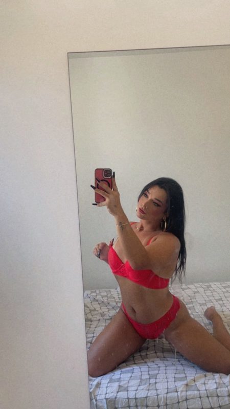 Mia Alves 34