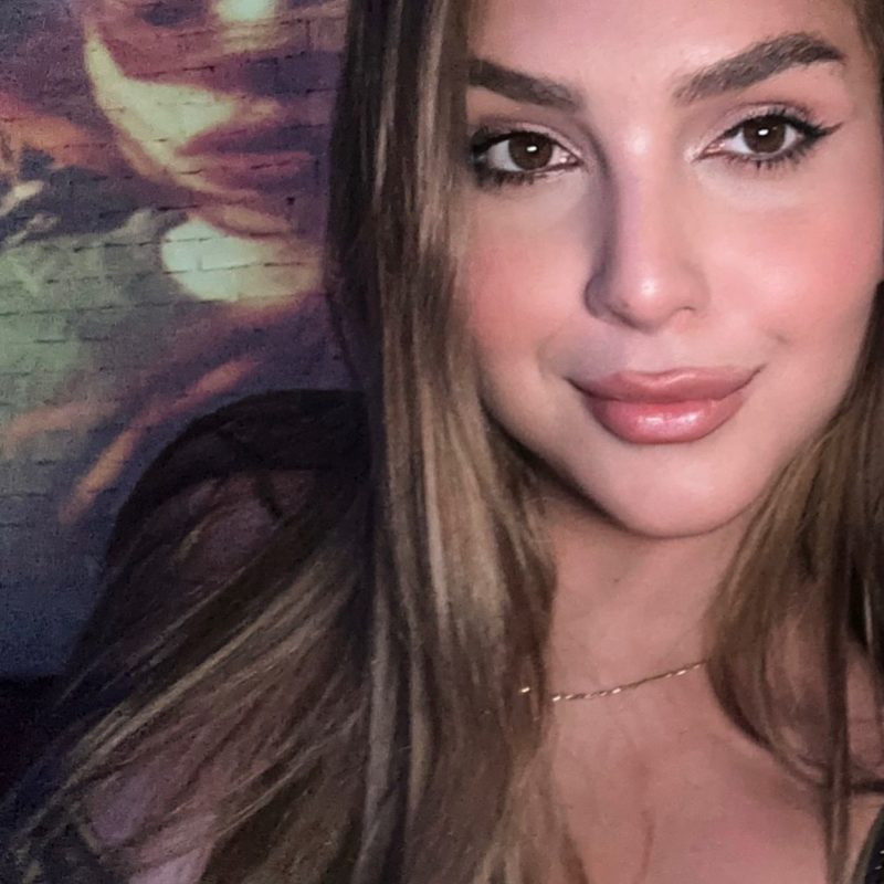 Mariana Moskov 18
