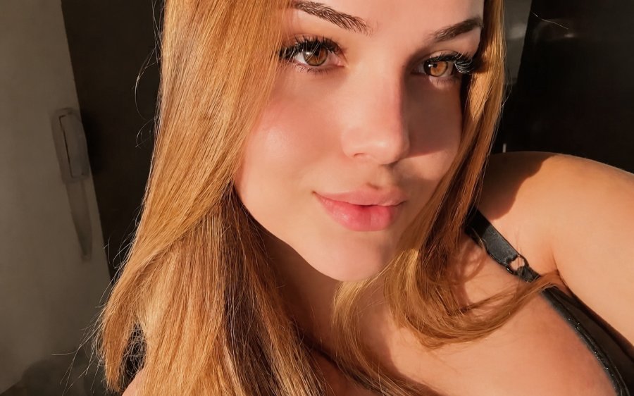 Mariana Moskov 1