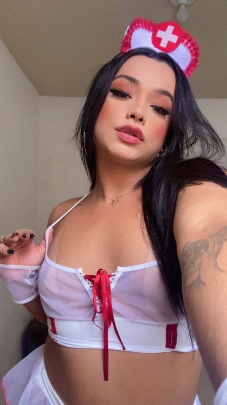 Mia Alves 27
