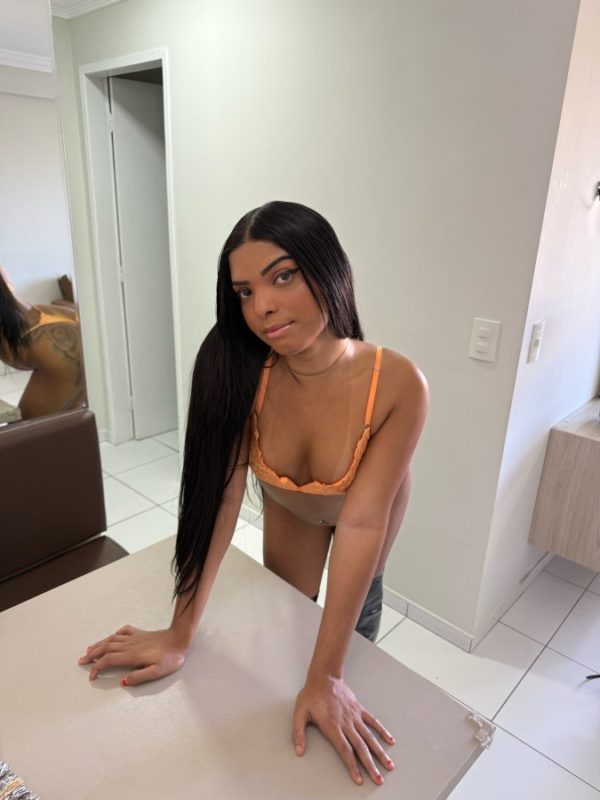 Leticia Amorim 10