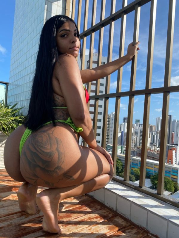 Leticia Amorim 40