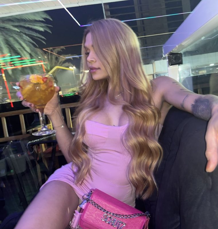 Karlinha 4