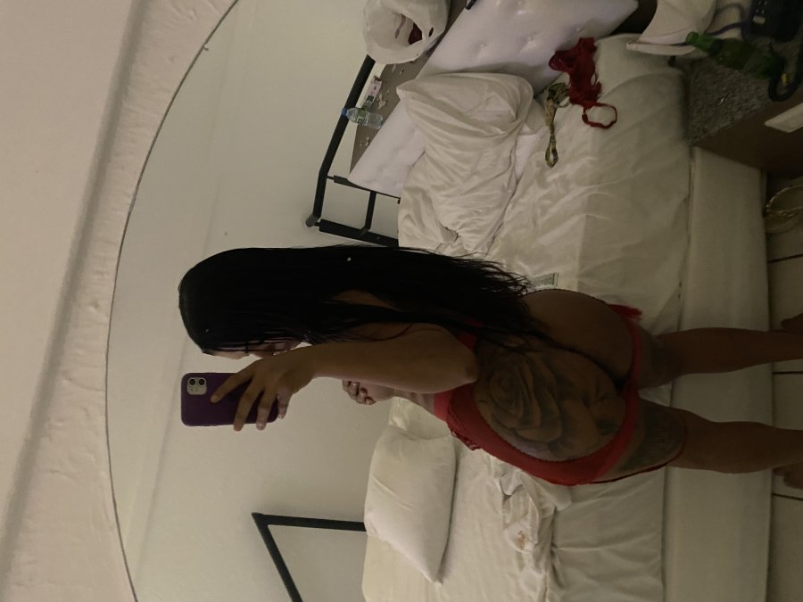 Leticia Amorim 40