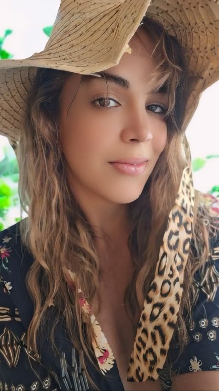 Eve Andrade 2