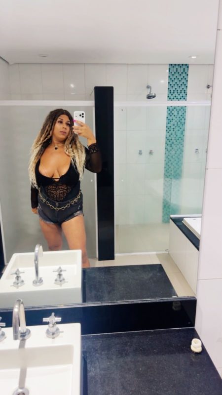 Lanny Plus Sexy 5