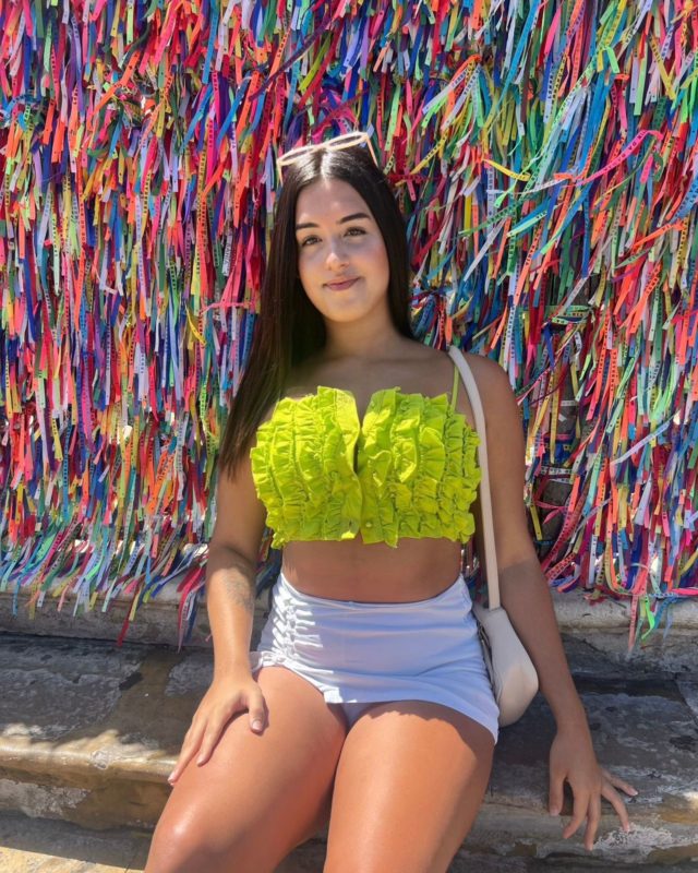 Larissa Buarque 22