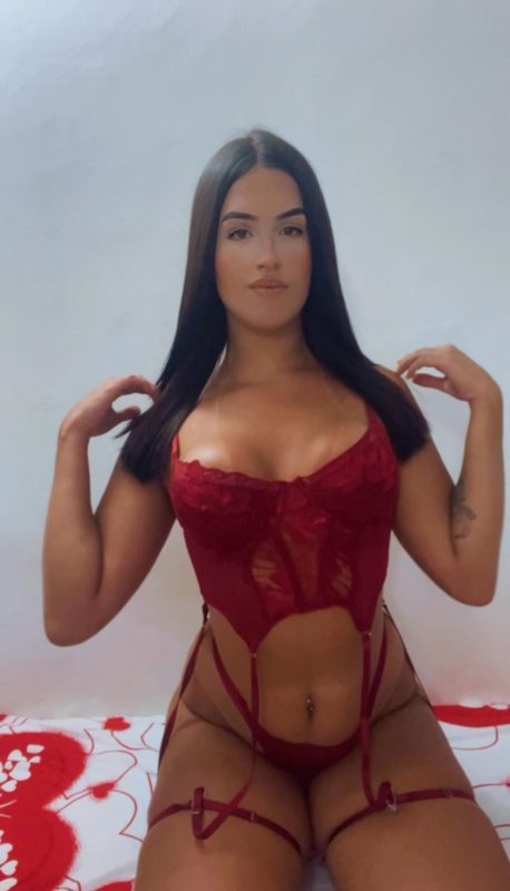 Larissa Buarque 3